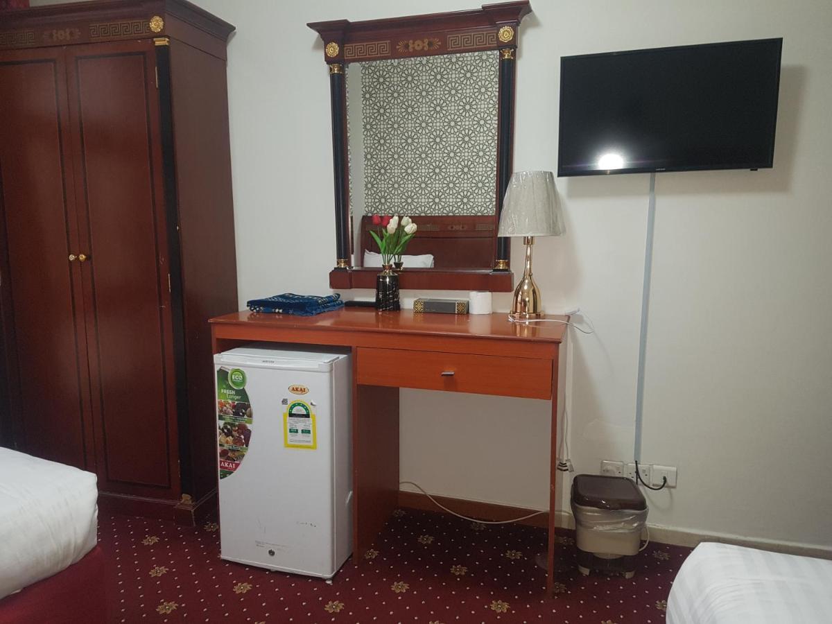 Karam Taibah Almasi Hotel Medina Buitenkant foto